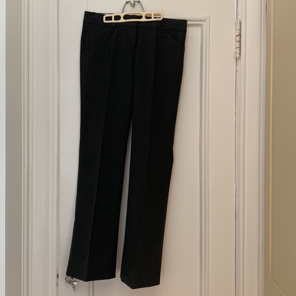Theory “Relaxed Straight Leg” Pleated pants, great condition, size 6 trousers - Picture 5 of 6